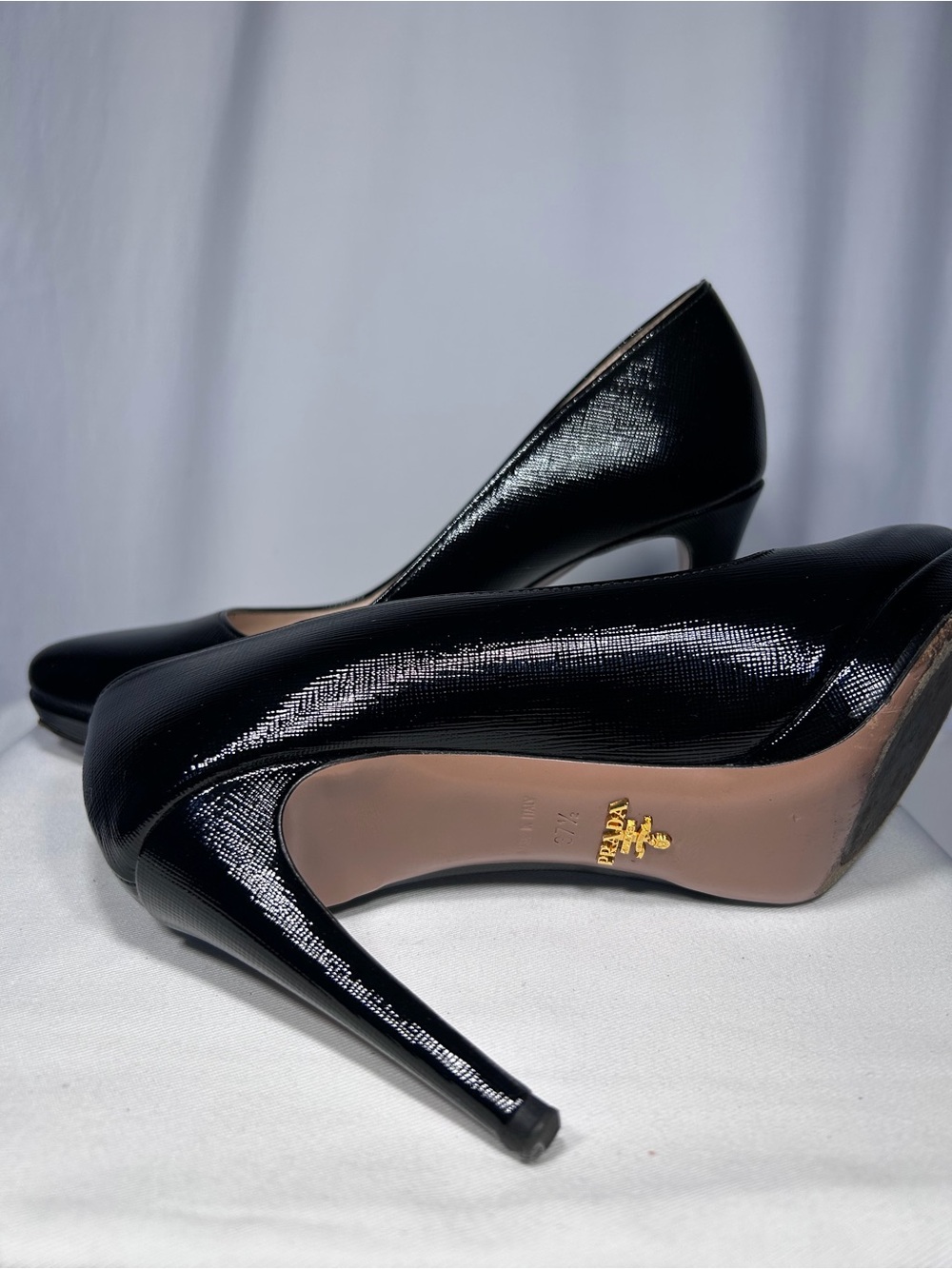 Prada 7.5 US Women's Black High Heel Pump